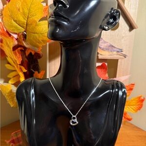 Elegant 925 Silver Open Heart Pendant Necklace